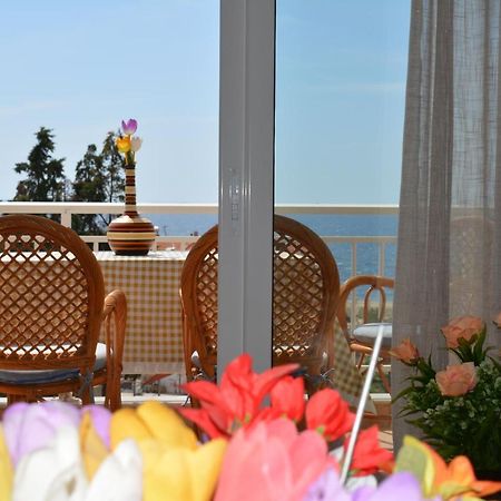 Panos Apartments Gerakini Exterior foto